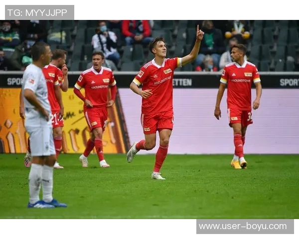 凯恩再创佳绩德甲75球绝平柏林联合展现强大实力