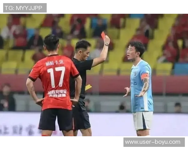王迪揭幕战引发争议红牌罚姜至鹏刘殿座头撞未判点球引热议